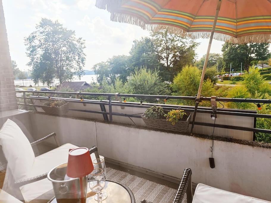 Wohnung Mit Direktem Seeblick Möhnesee Exterior foto